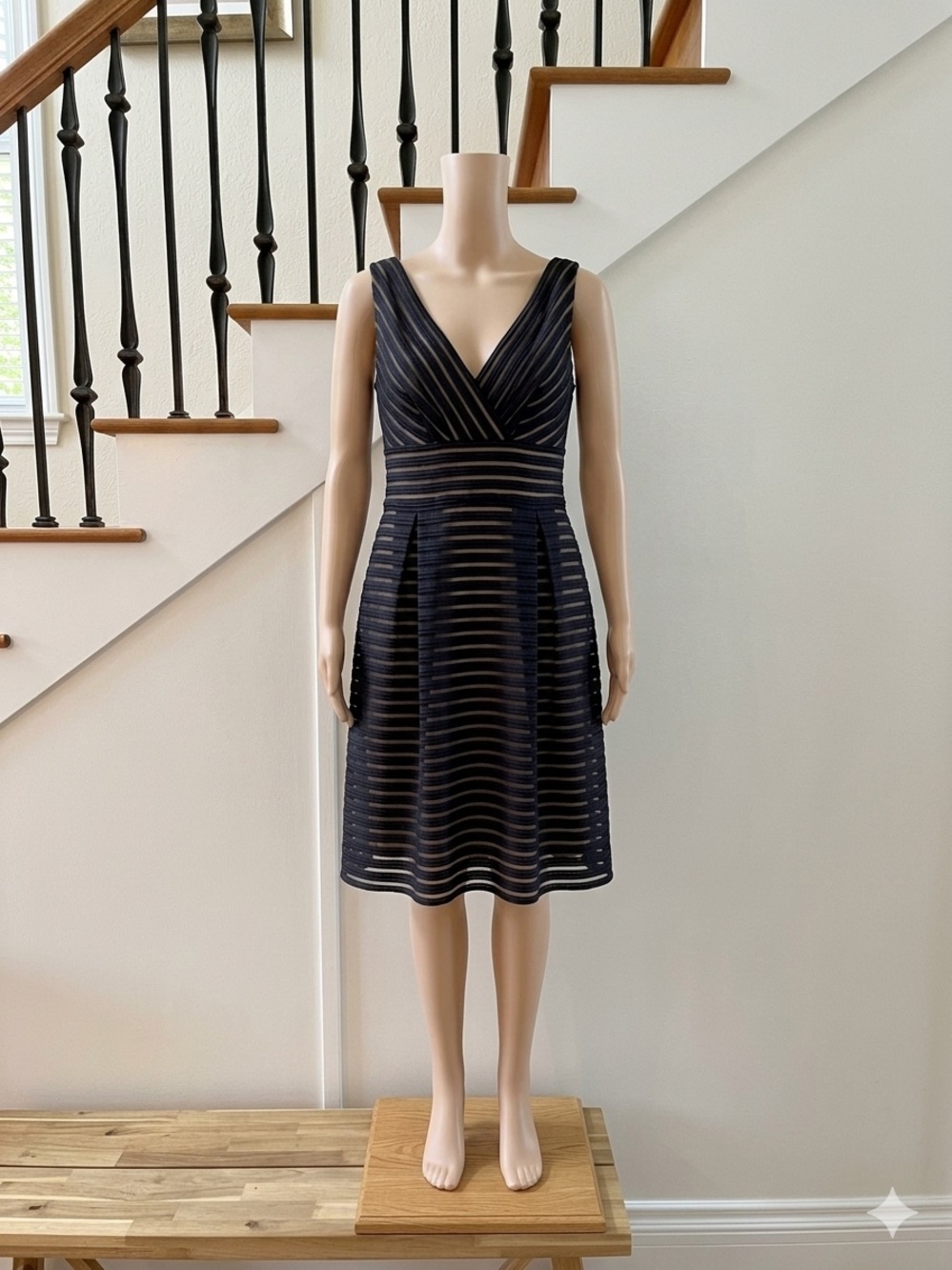 White House Black Market Shadow Stripe Fit & Flare EUC Size 14
